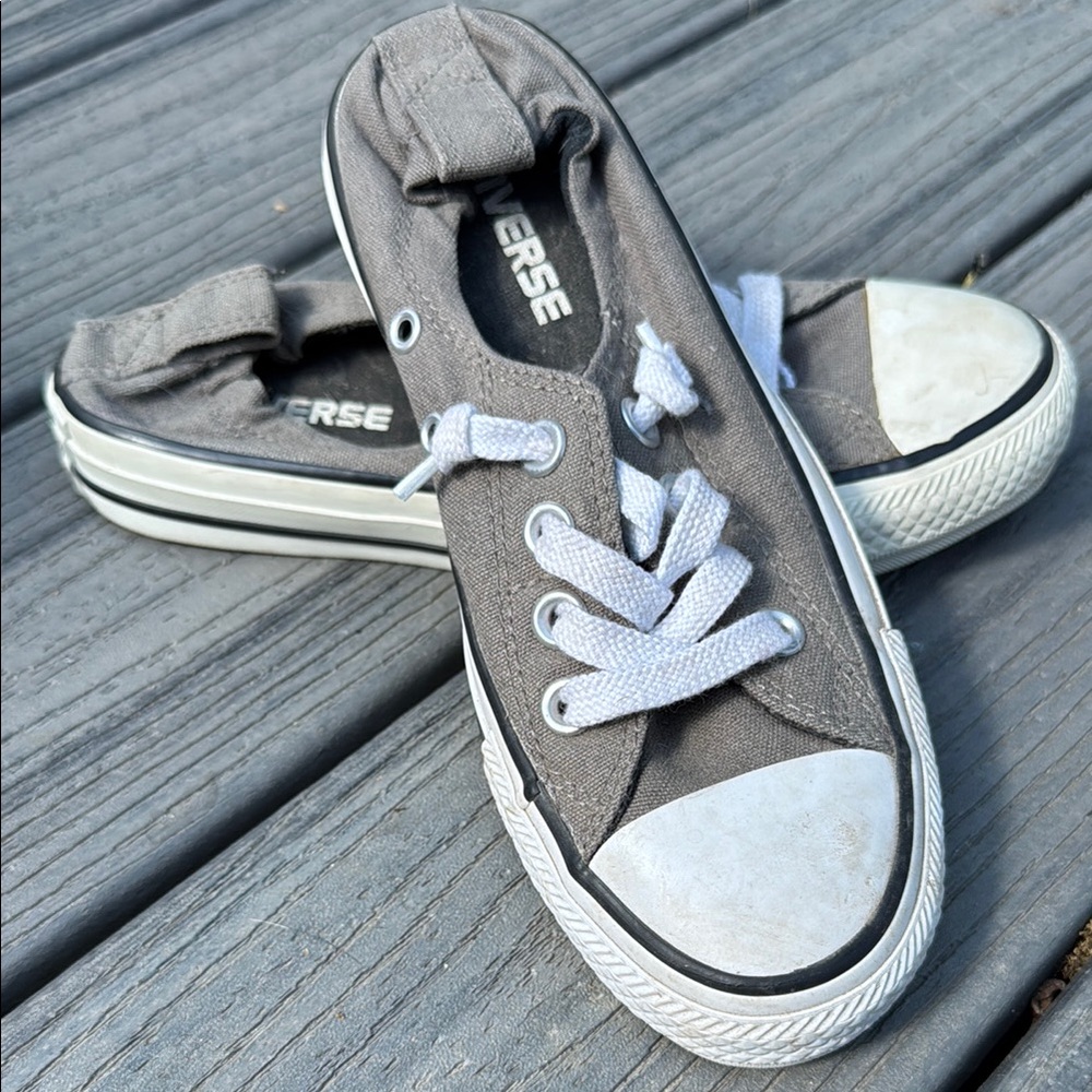 Converse  Women’s Gray Canvas Sneakers